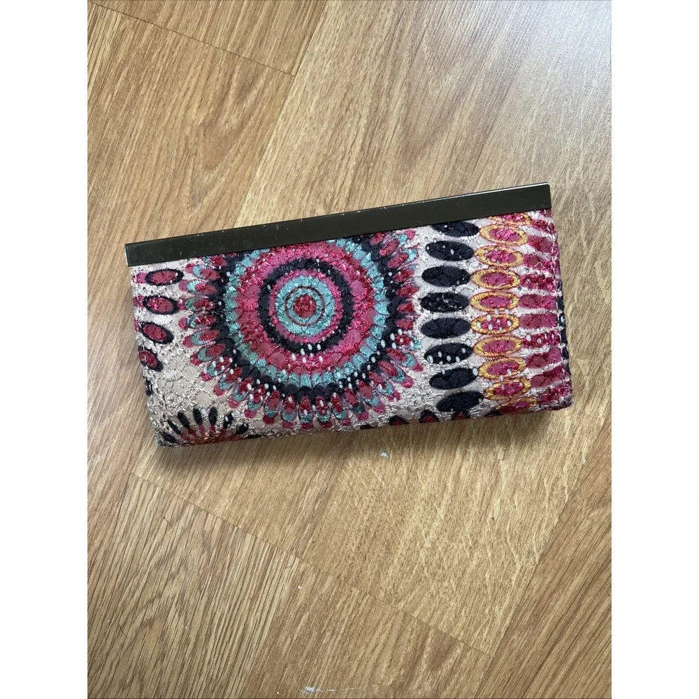 Boho Wallet Embroidered Mandala Design Pink Brown Cool Latch Clutch